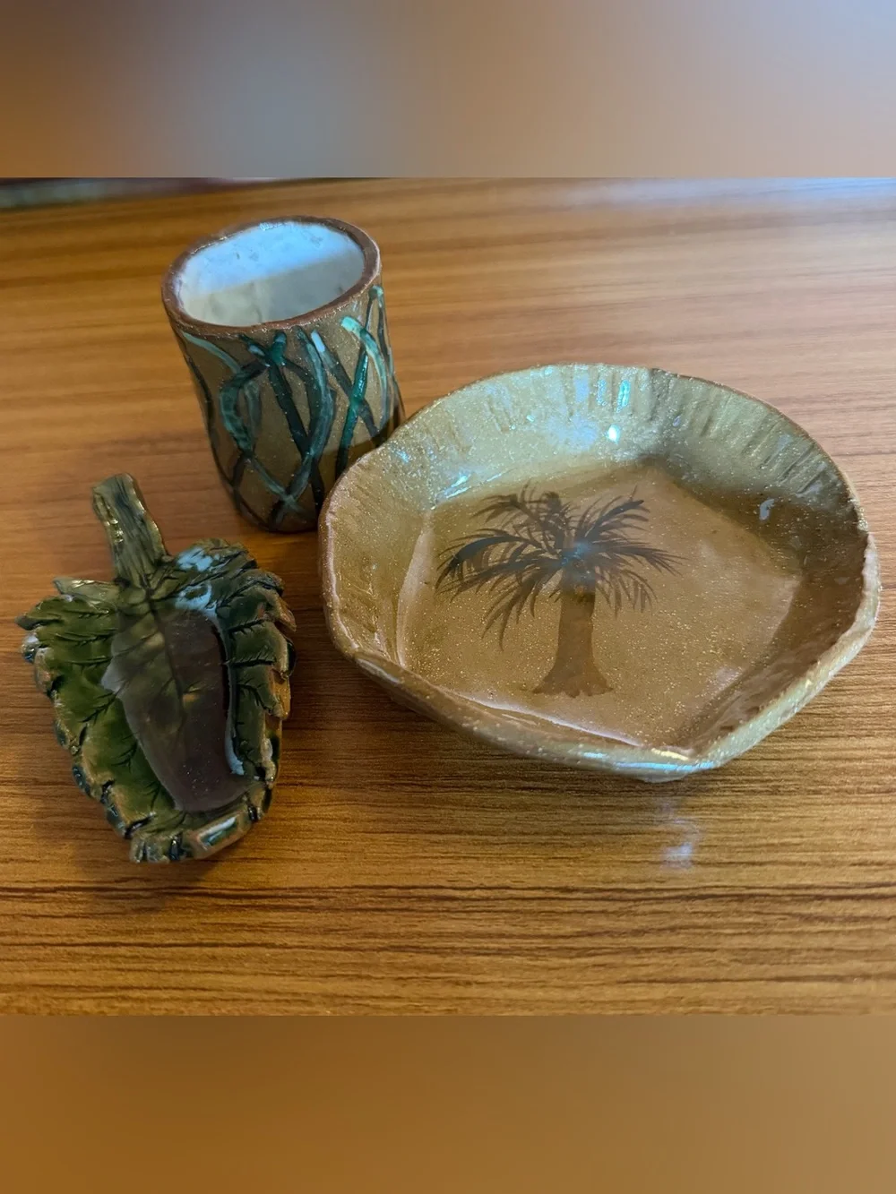 Vintage Studio Art Pottery 3pc Set Palm Tree Trinket Dish Cup Leaf Signed MKK
